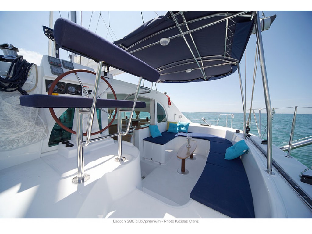 Lagoon 380
